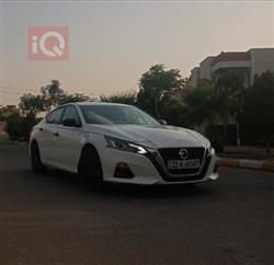 نيسان ألتيما